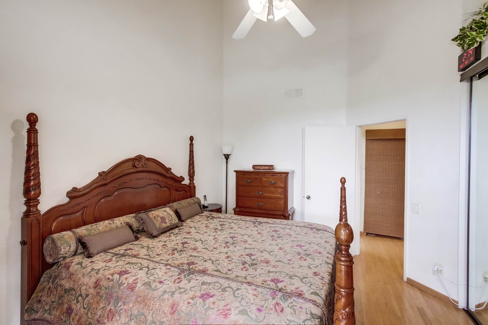 Virtual tour photo 15 of 32 for 4059 Carmel View Rd UNIT 30