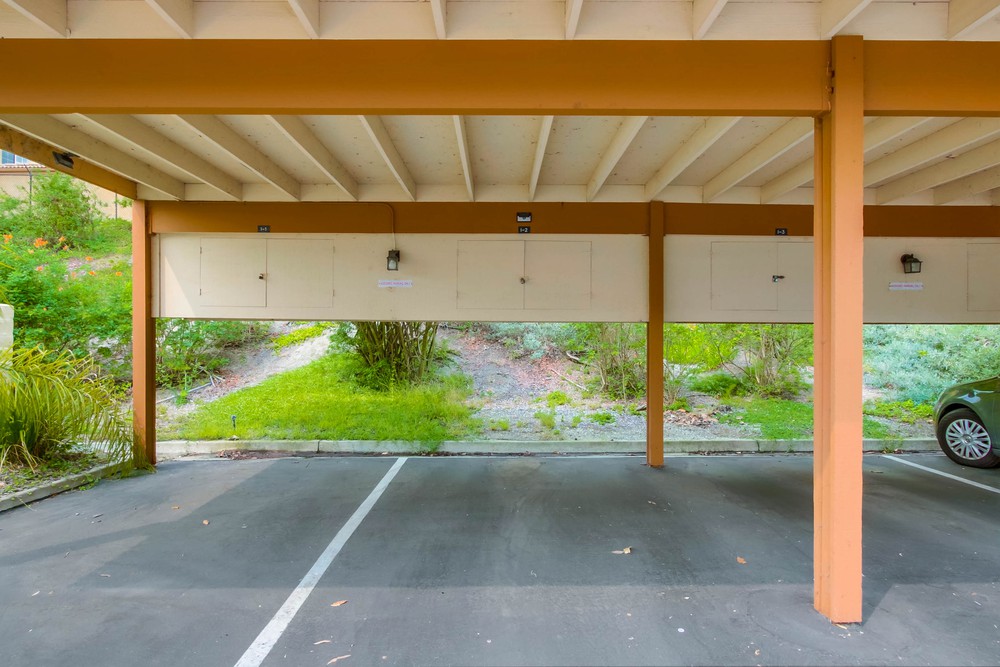 Virtual tour photo 27 of 32 for 4059 Carmel View Rd UNIT 30