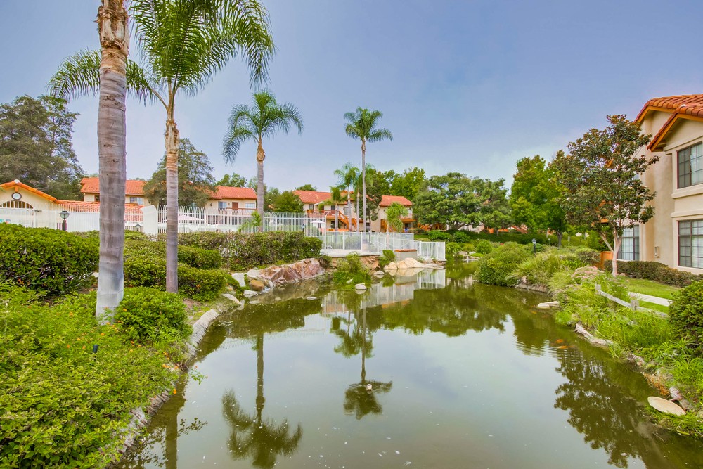 Virtual tour photo 29 of 32 for 4059 Carmel View Rd UNIT 30