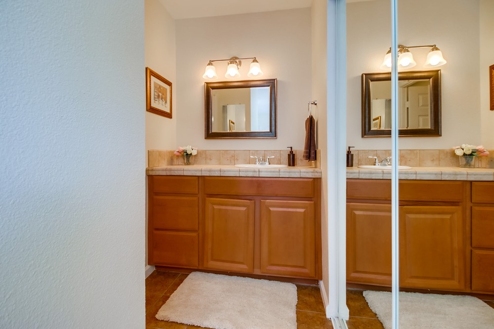 Virtual tour photo 33 of 45 for 406 S 33rd St