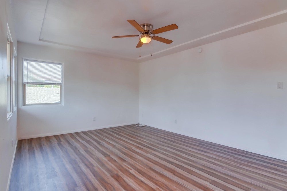 Virtual tour photo 10 of 33 for 4061 Kansas St
