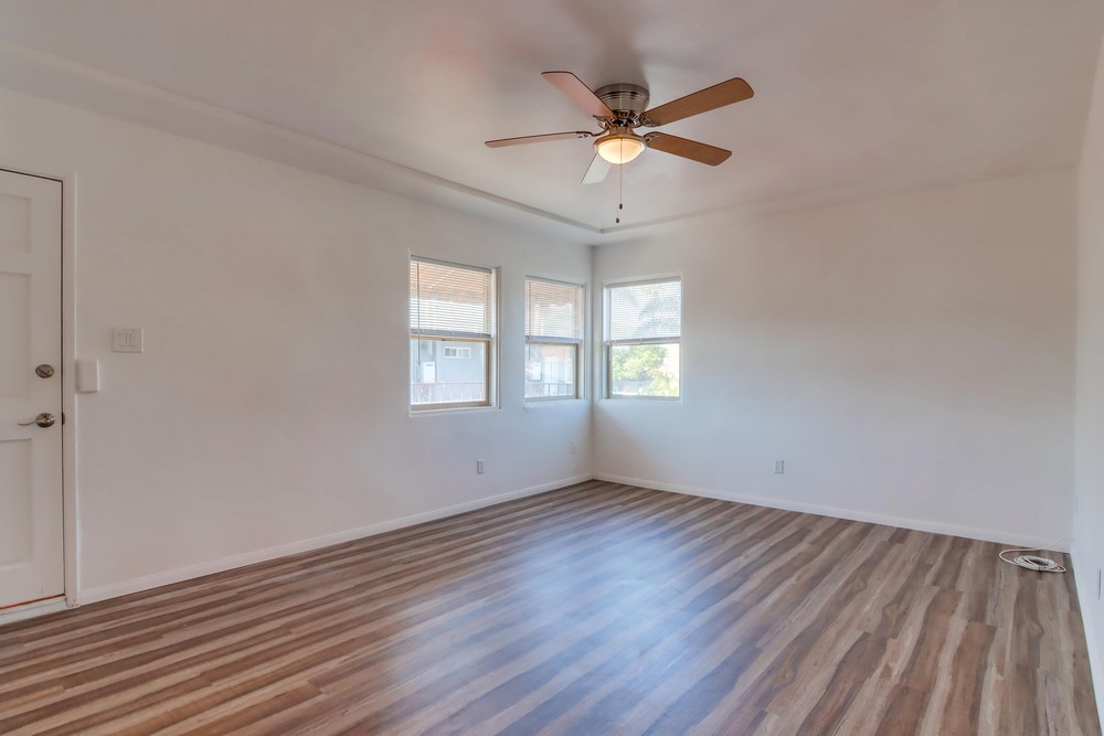 Virtual tour photo 13 of 33 for 4061 Kansas St
