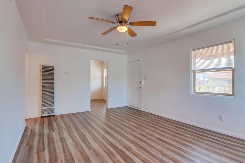 Virtual tour photo 15 of 33 for 4061 Kansas St