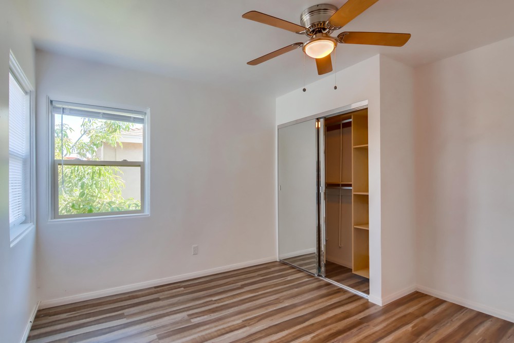 Virtual tour photo 27 of 33 for 4061 Kansas St