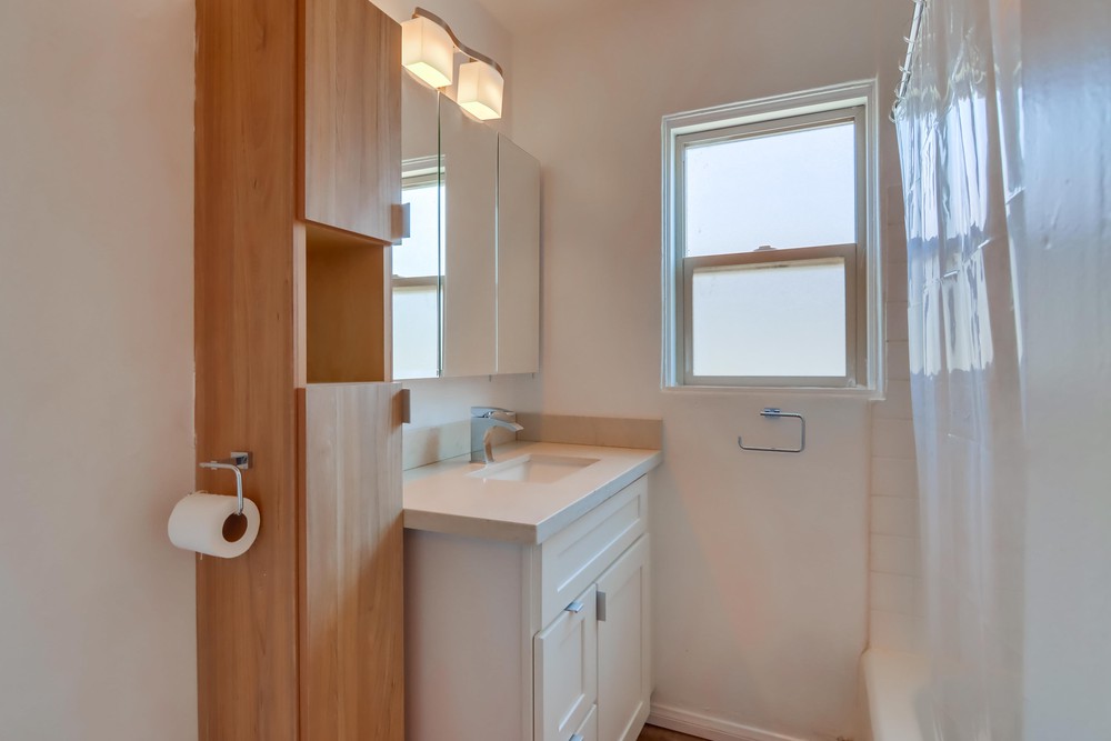 Virtual tour photo 29 of 33 for 4061 Kansas St