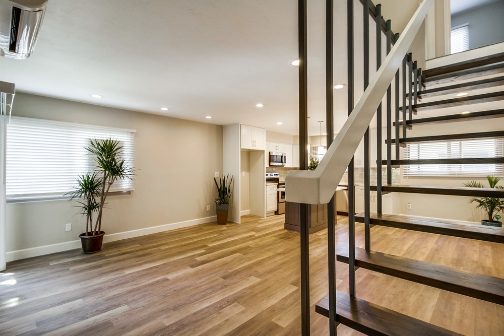 Virtual tour photo 9 of 44 for 4062 Valeta St #331