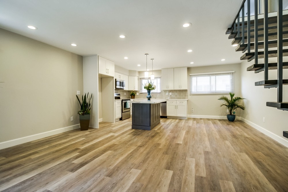 Virtual tour photo 10 of 44 for 4062 Valeta St #331