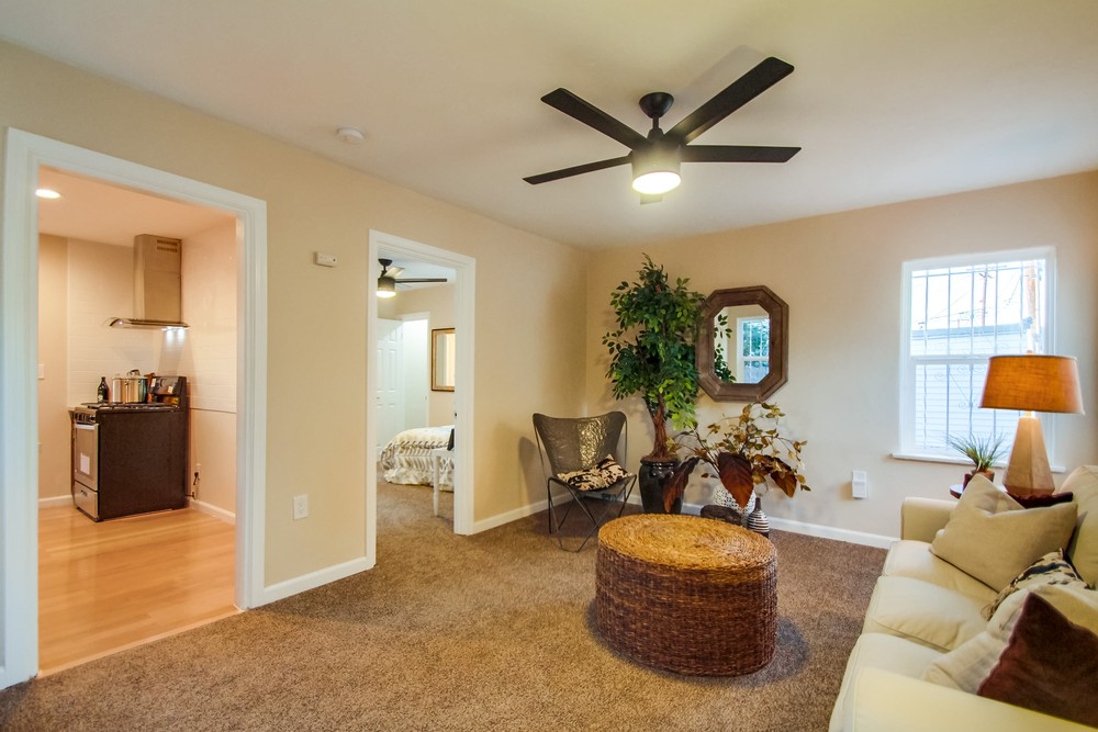 Virtual tour photo 15 of 48 for 4064 Laverne Pl