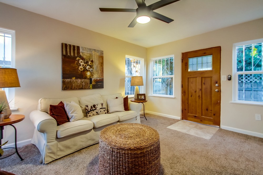 Virtual tour photo 17 of 48 for 4064 Laverne Pl