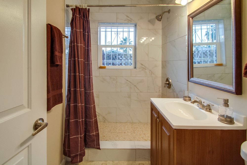 Virtual tour photo 33 of 48 for 4064 Laverne Pl