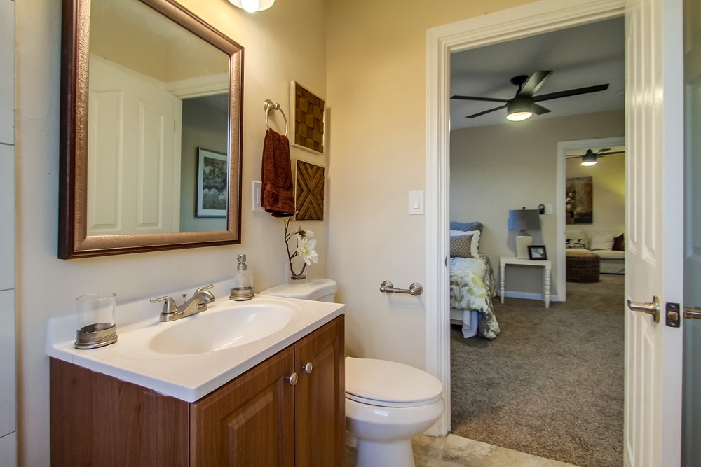 Virtual tour photo 34 of 48 for 4064 Laverne Pl
