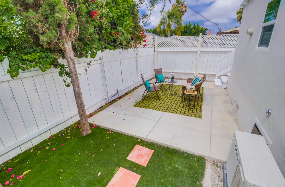 Virtual tour photo 9 of 34 for 4064 Laverne Pl