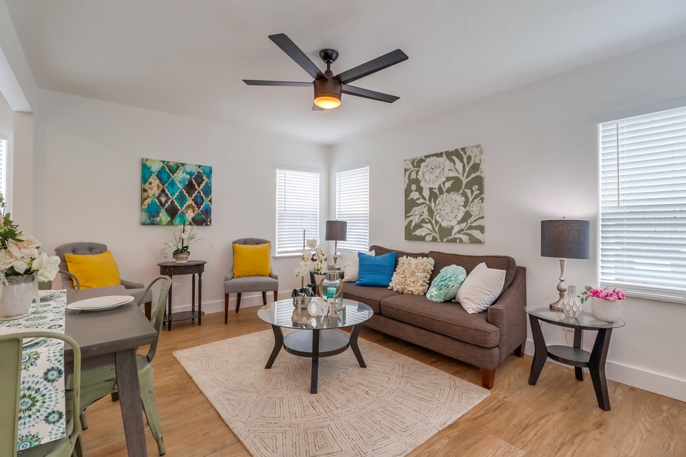 Virtual tour photo 11 of 34 for 4064 Laverne Pl