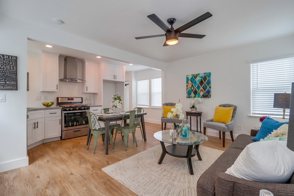 Virtual tour photo 13 of 34 for 4064 Laverne Pl