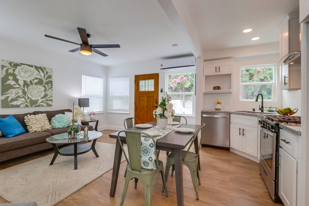 Virtual tour photo 16 of 34 for 4064 Laverne Pl
