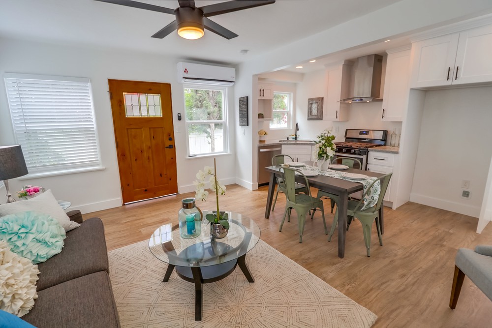 Virtual tour photo 18 of 34 for 4064 Laverne Pl