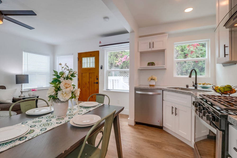 Virtual tour photo 19 of 34 for 4064 Laverne Pl