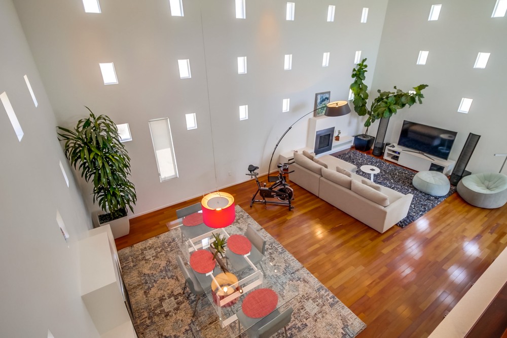 Virtual tour photo 31 of 62 for 4065 Brant St