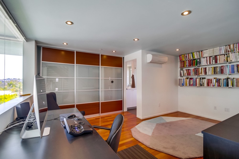 Virtual tour photo 52 of 62 for 4065 Brant St