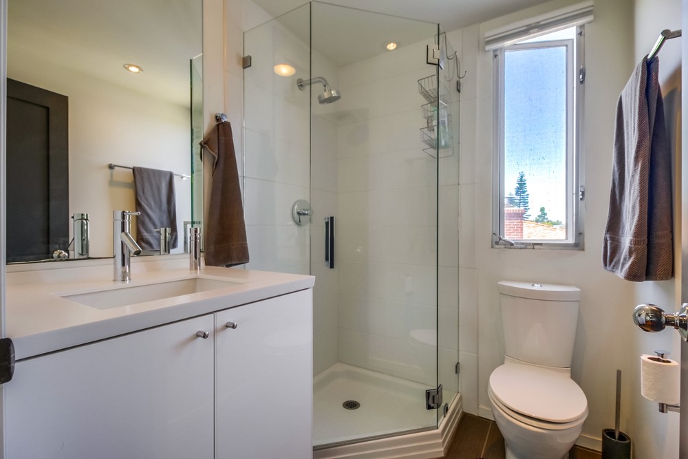 Virtual tour photo 54 of 62 for 4065 Brant St