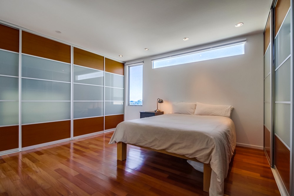 Virtual tour photo 35 of 62 for 4065 Brant St
