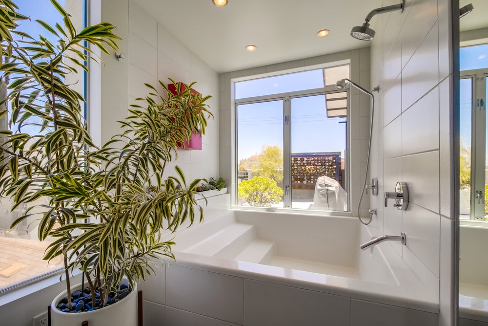 Virtual tour photo 37 of 62 for 4065 Brant St