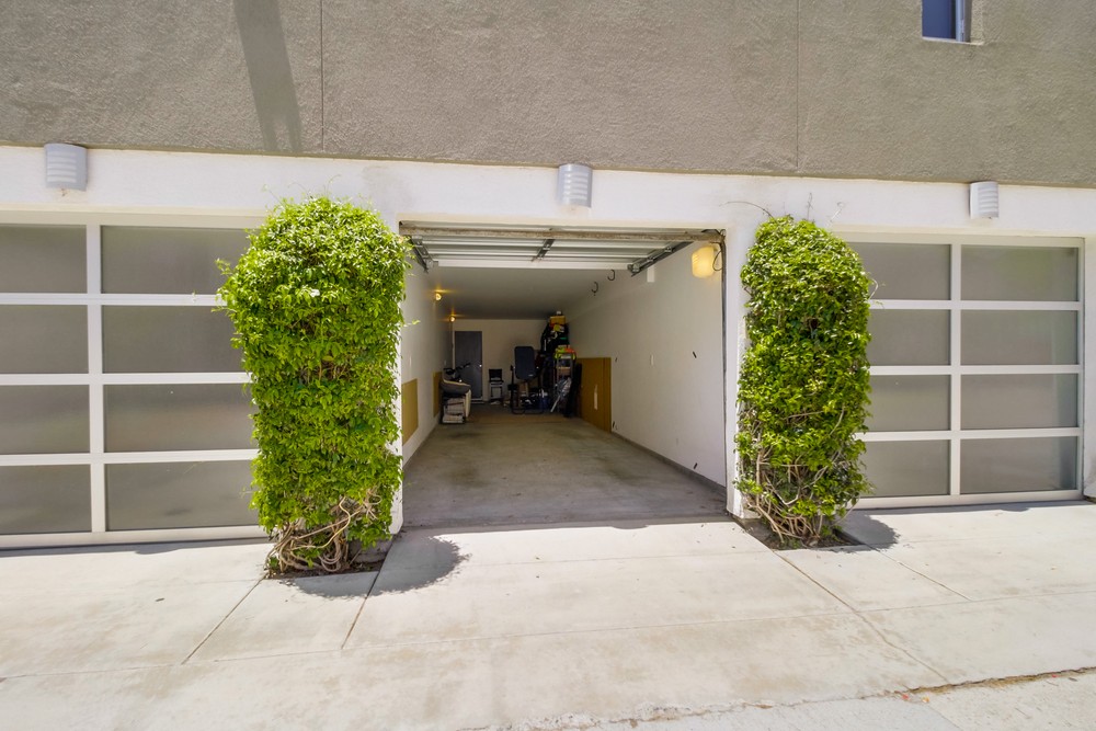 Virtual tour photo 59 of 62 for 4065 Brant St