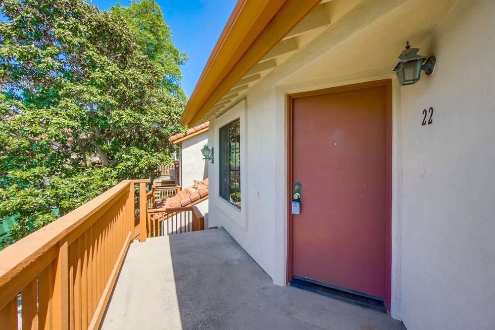 Virtual tour photo 5 of 38 for 4065 Carmel View Rd UNIT 22