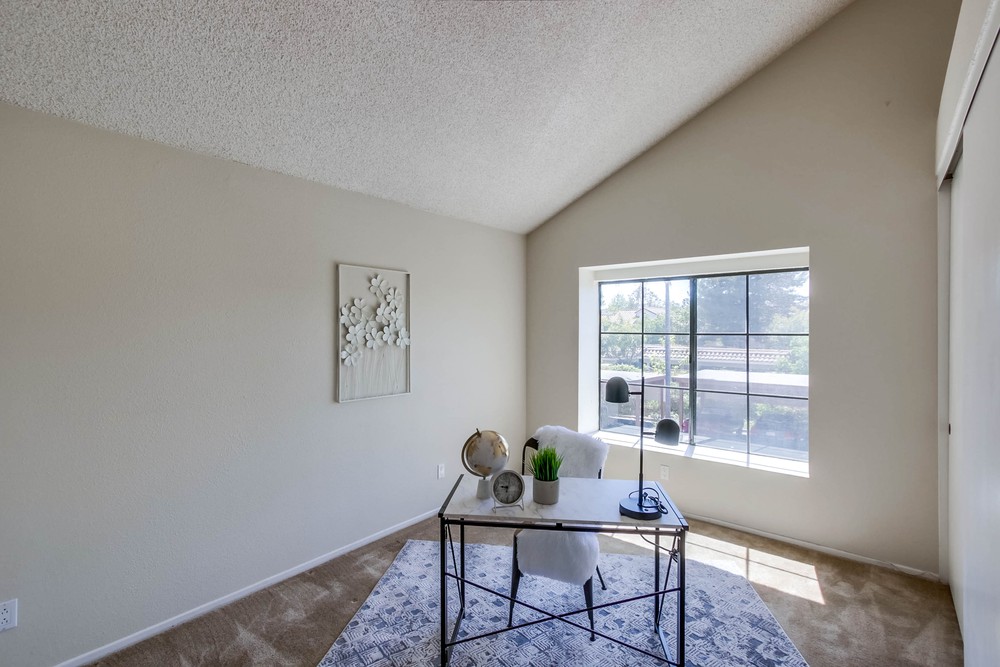 Virtual tour photo 25 of 38 for 4065 Carmel View Rd UNIT 22