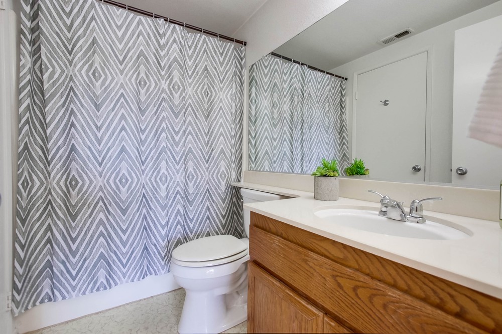Virtual tour photo 29 of 38 for 4065 Carmel View Rd UNIT 22