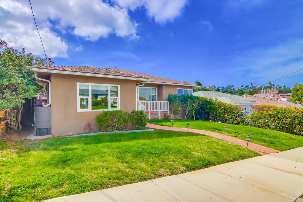 Virtual tour photo 4 of 68 for 4067 Alicia Dr