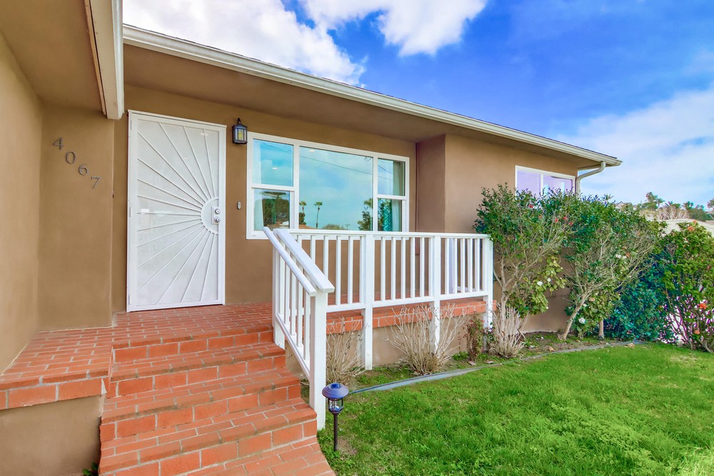 Virtual tour photo 5 of 68 for 4067 Alicia Dr