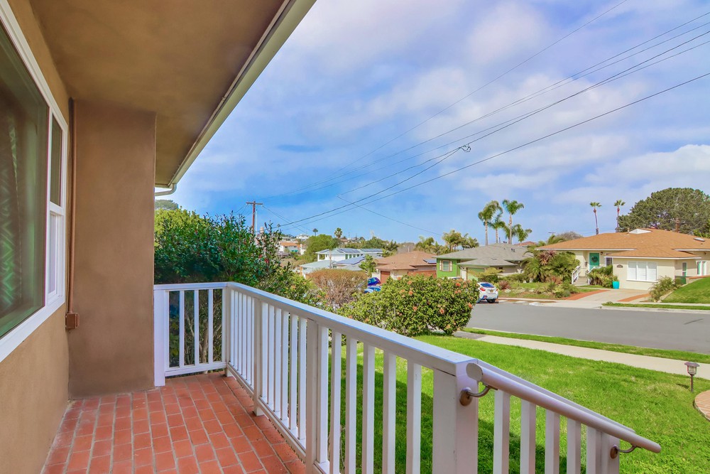 Virtual tour photo 6 of 68 for 4067 Alicia Dr