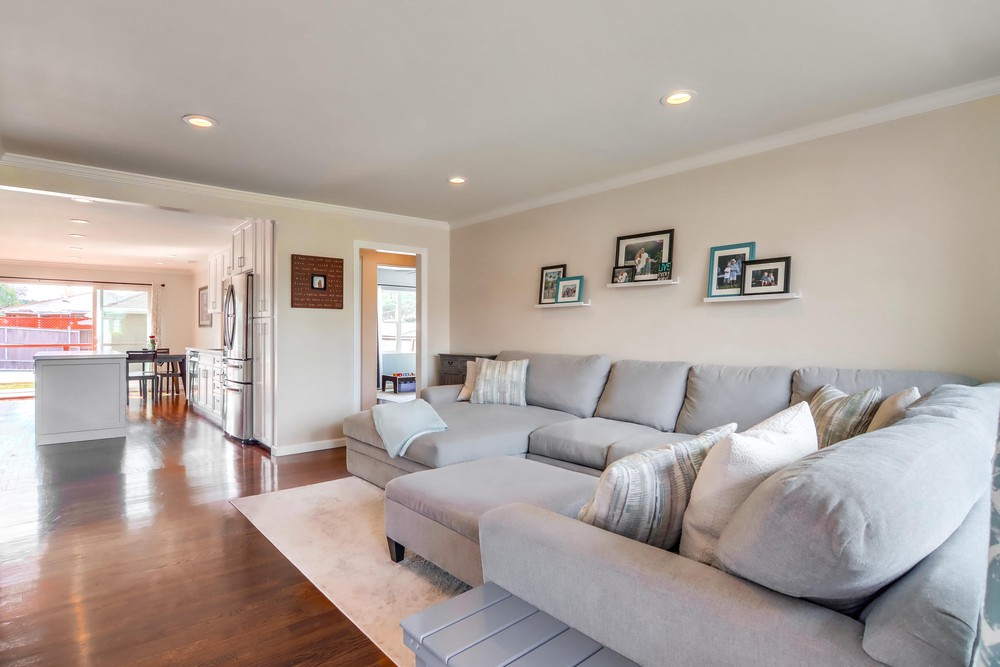 Virtual tour photo 7 of 68 for 4067 Alicia Dr