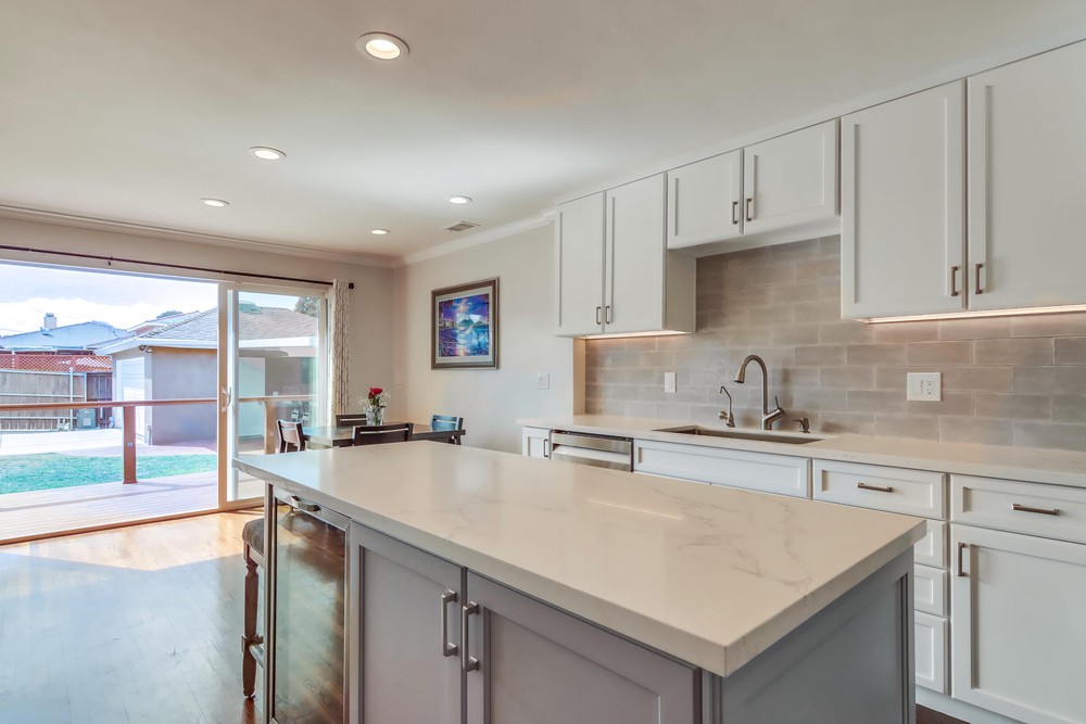 Virtual tour photo 23 of 68 for 4067 Alicia Dr