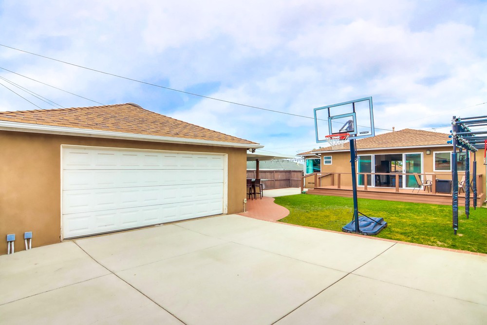 Virtual tour photo 64 of 68 for 4067 Alicia Dr