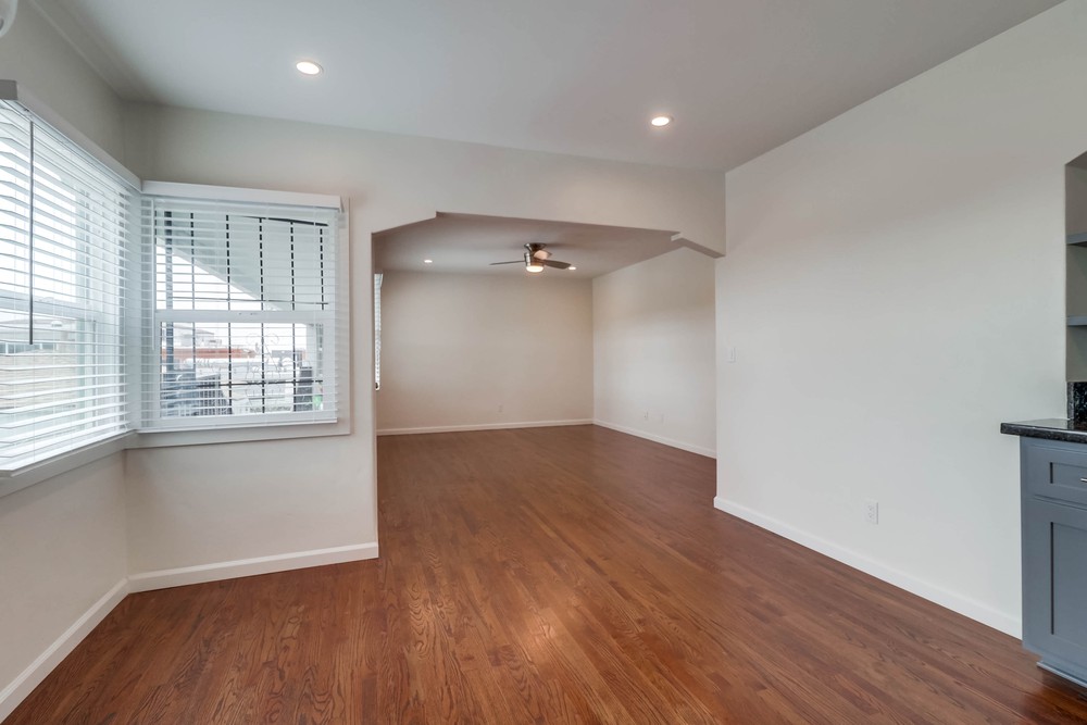 Virtual tour photo 30 of 48 for 4066-4068 30th St