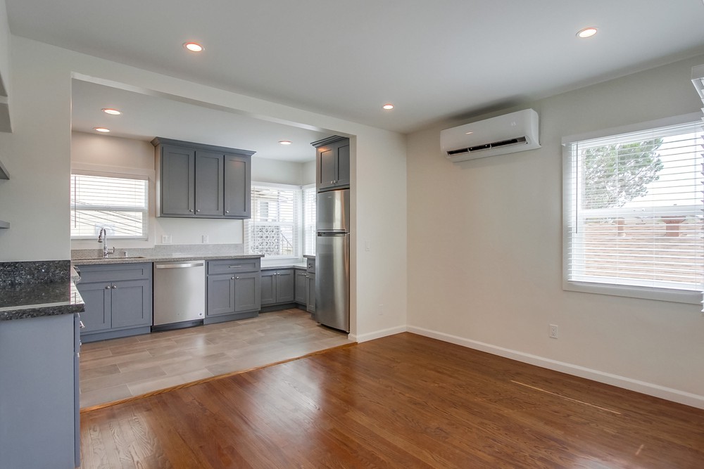 Virtual tour photo 23 of 48 for 4066-4068 30th St