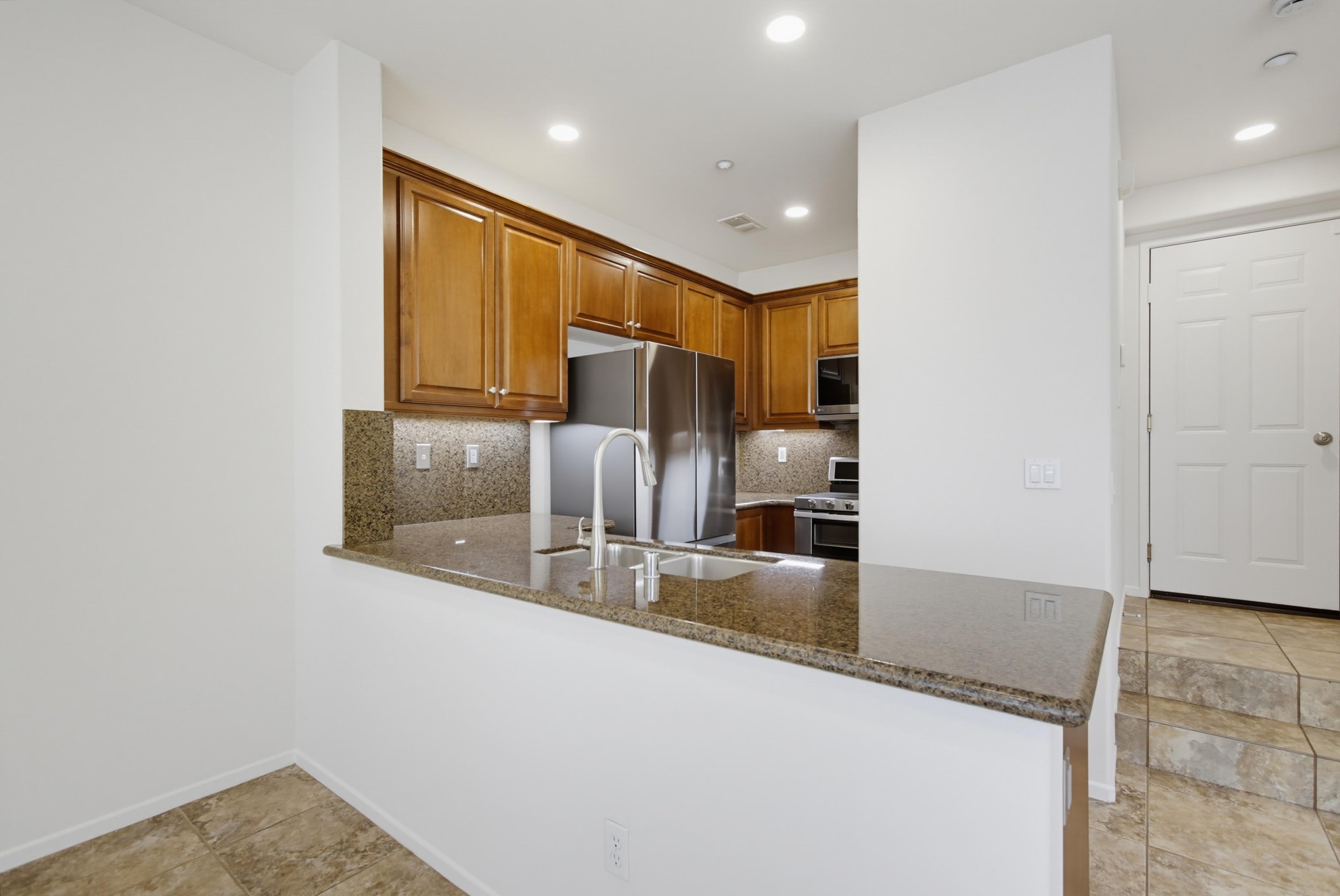 Virtual tour photo 11 of 50 for 4068 Karst Rd