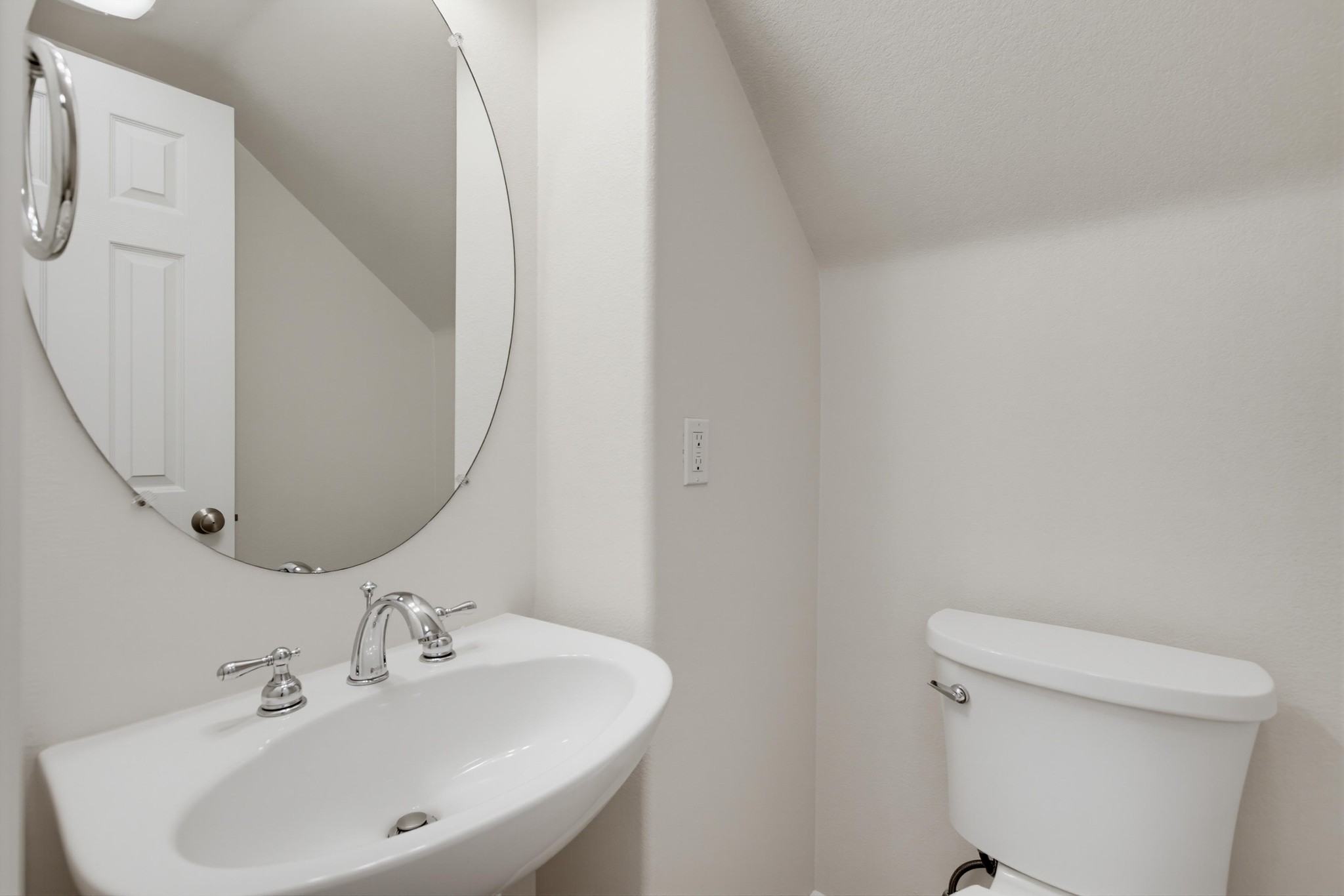Virtual tour photo 15 of 50 for 4068 Karst Rd