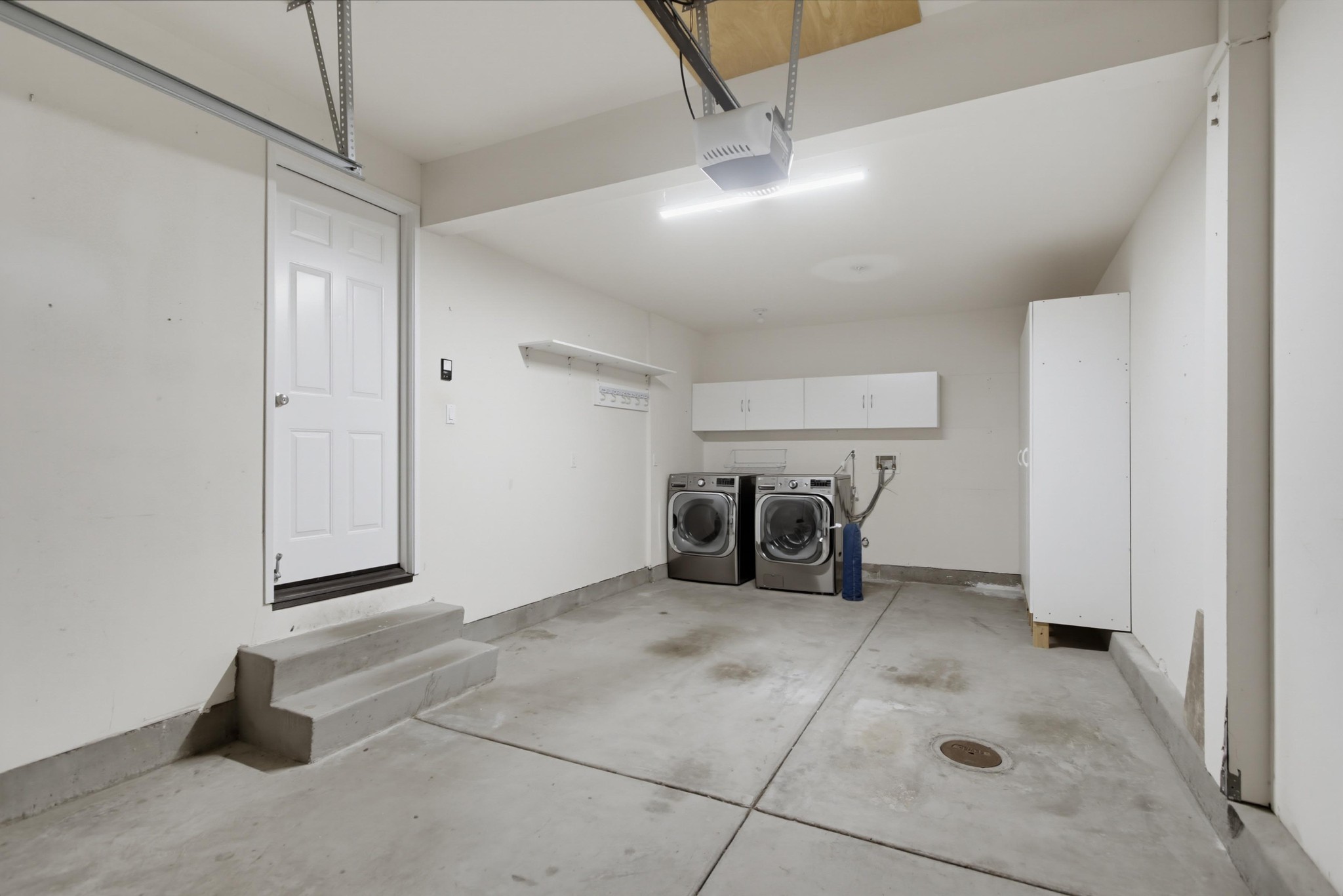 Virtual tour photo 37 of 50 for 4068 Karst Rd