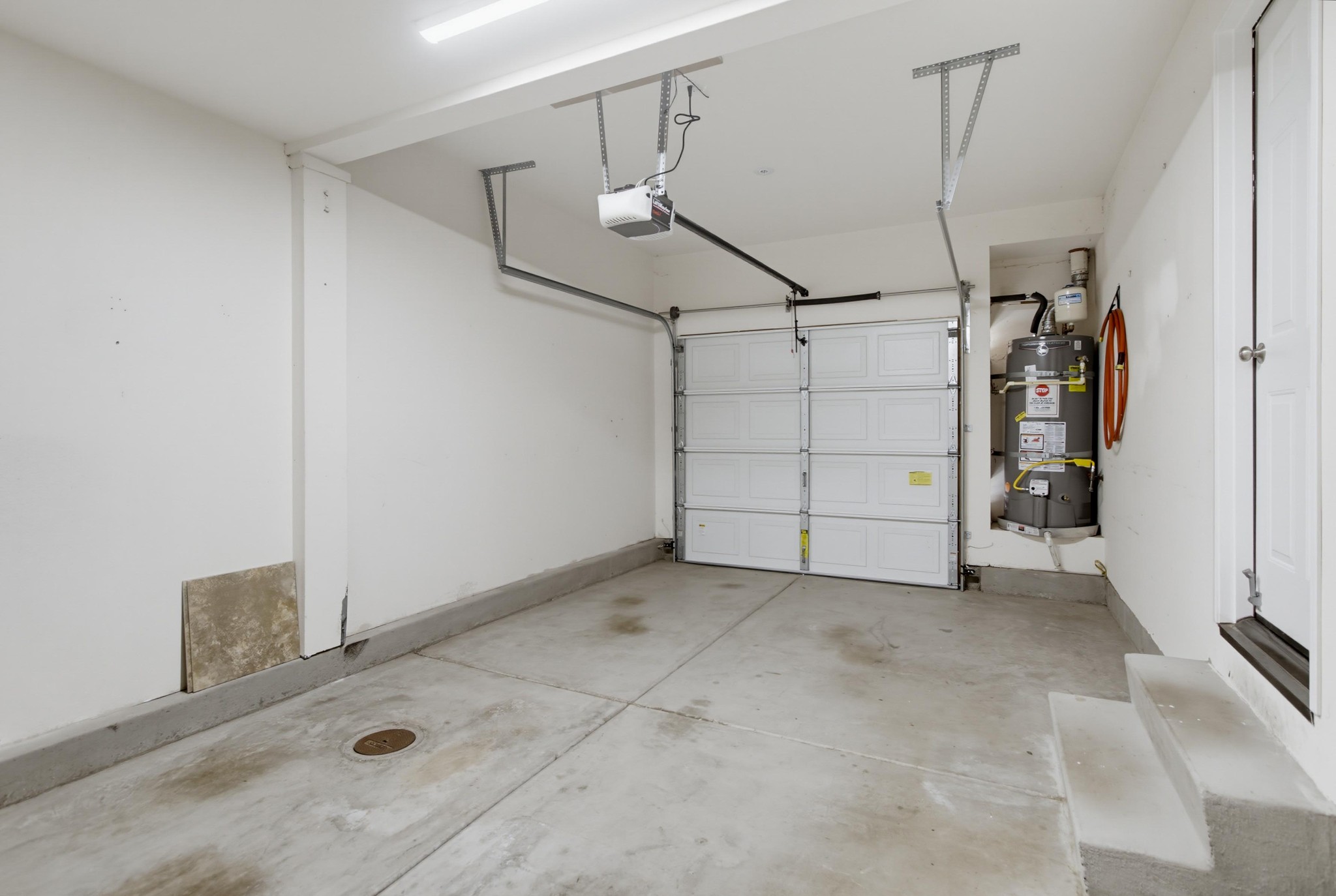 Virtual tour photo 39 of 50 for 4068 Karst Rd
