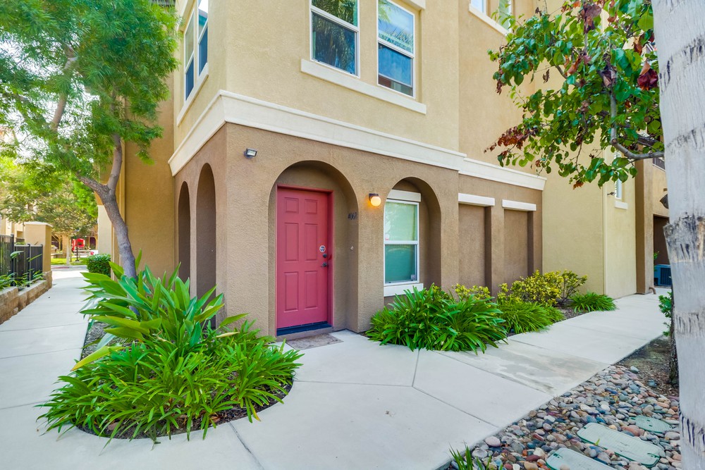 Virtual tour photo 4 of 34 for 4068 Union Square Ln