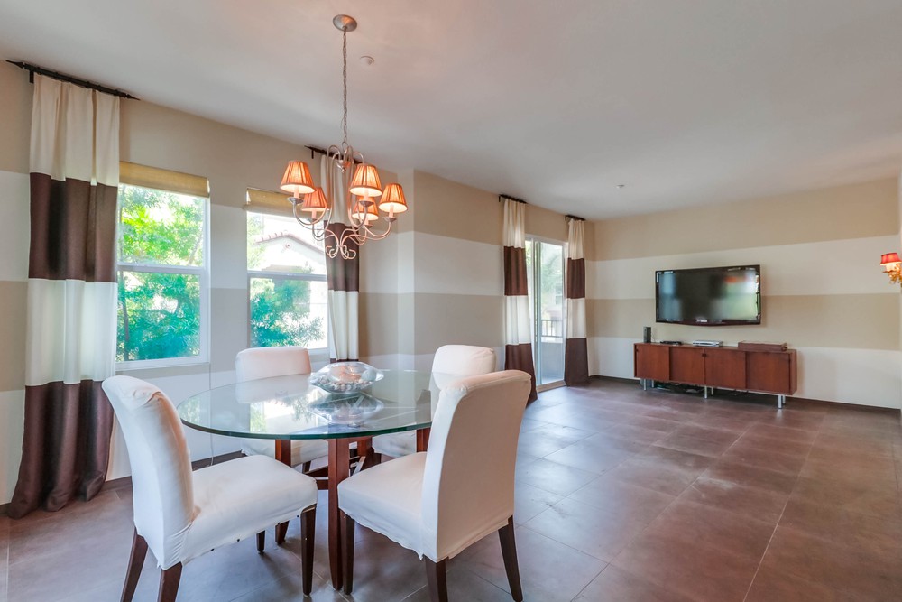 Virtual tour photo 13 of 34 for 4068 Union Square Ln