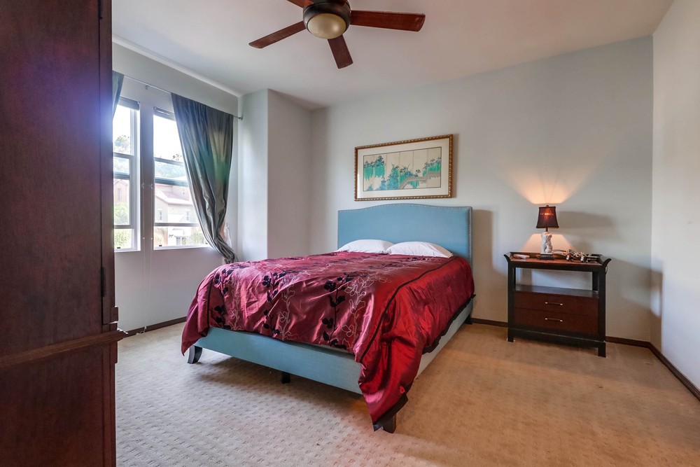 Virtual tour photo 22 of 34 for 4068 Union Square Ln