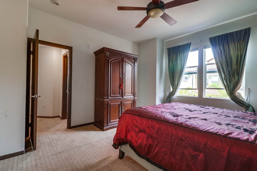 Virtual tour photo 23 of 34 for 4068 Union Square Ln