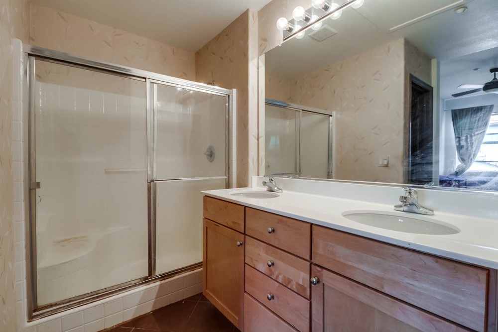 Virtual tour photo 25 of 34 for 4068 Union Square Ln