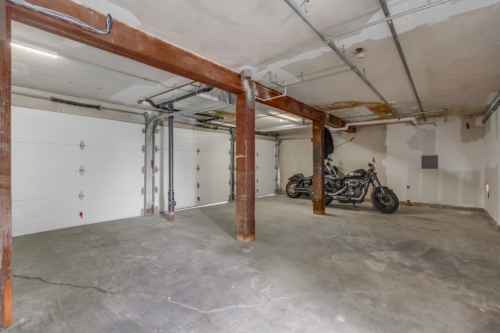 Virtual tour photo 41 of 43 for 4062-4072 30th St