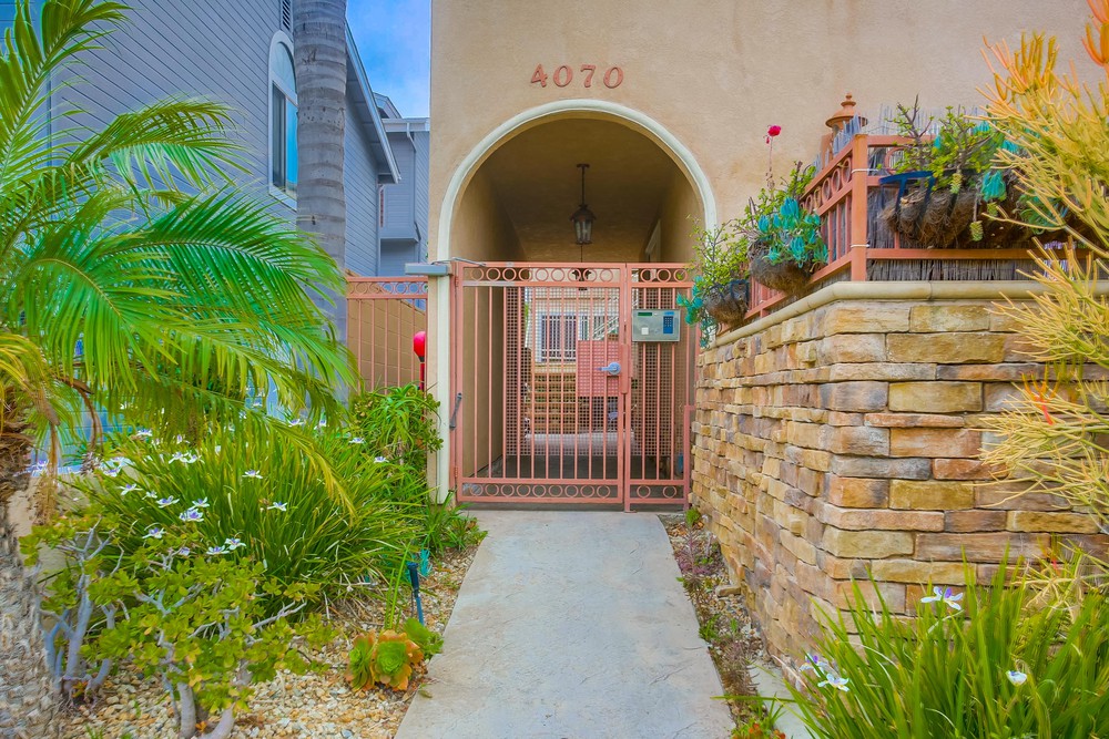Virtual tour photo 4 of 37 for 4070 Morrell St