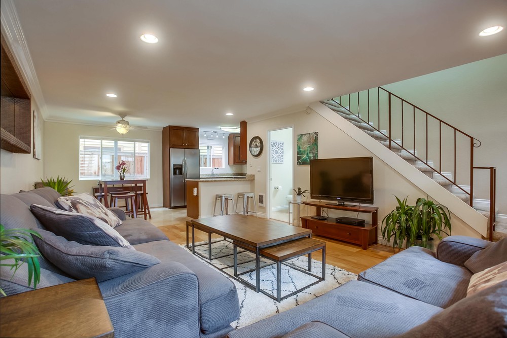 Virtual tour photo 8 of 37 for 4070 Morrell St